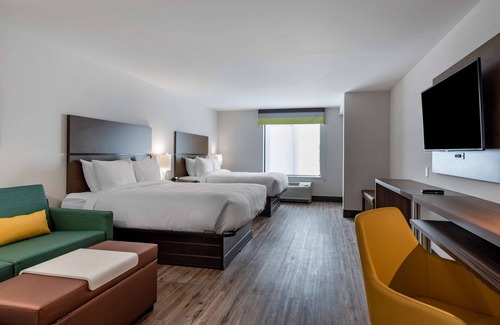 Colorado Springs Hotel | MainStay Suites Colorado Springs East - Medical Center Area