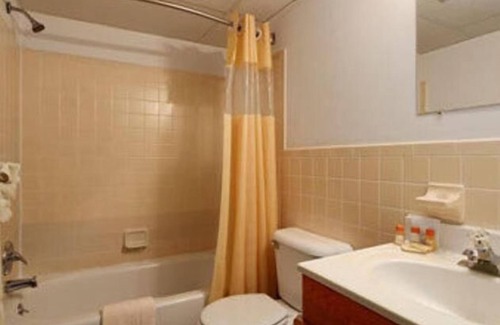 Doylestown Hotel | Mainstreet Inn