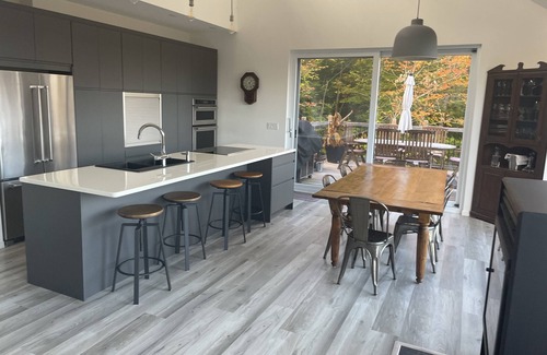 St-Adolphe-d'Howard House | Maison à Loué Pour 4 Mois Avec vue Exceptionnelle. Du 1 Décembre au 31 Mars
