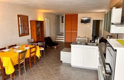 Castelsarrasin House | Maison à la campagne