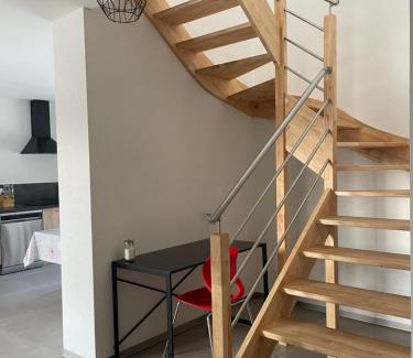 La Chevillotte House | Maison à la campagne en chanvre