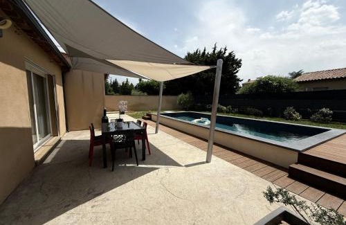 Sainte-Cecile-les-Vignes House | Maison 120m, jardin, parking, piscine