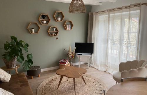 Mortagne-sur-Sevre House | Maison 10km du puy du fou 50 m2
