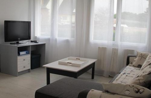 Trebeurden House | Maison 3* à Trébeurden, proche mer, jardin, rénovée, 3 ch, 2 sdb, BBQ, parking - FR-1-368-93