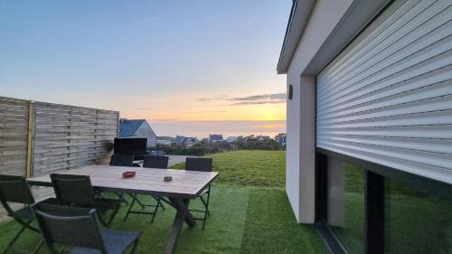 Plouarzel House | Maison 3 chambres vue mer et phare