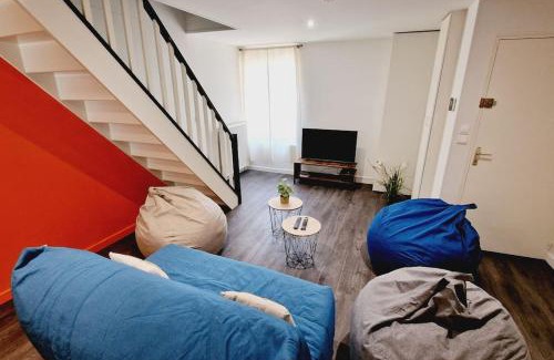 Agen House | Maison, 4 à 6 pers, clim, parking privé, 2 chambres