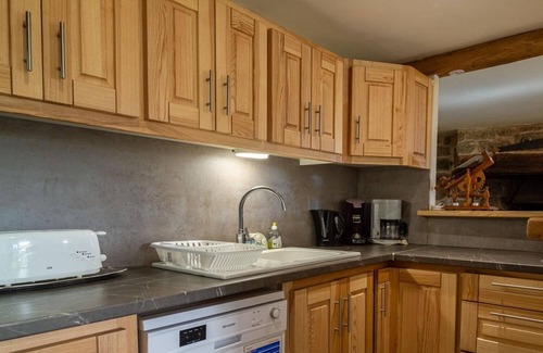 Pont-de-Montvert-Sud-Mont-Lozere House | Maison Almir - Gîtes de France 3 Épis 6 Personnes au Cros