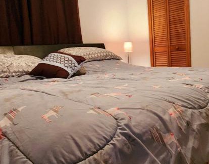 Barraute Apartment | Maison au Pied du Mont Video