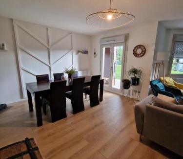 Rolampont Apartment | Maison avec Borne de recharge N1