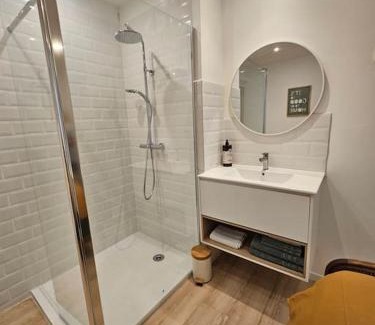 Epinal Apartment | Maison avec garage et terrasse quartier historique