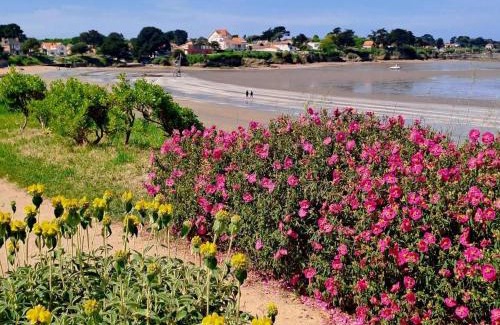 Le Cormier House | Maison avec jardin à 150 m de la plage