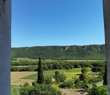 Saint-Julien-d'Asse Apartment | Maison avec vue sur la vallée d'Asse