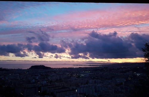 Nice House | Maison Avec vue Panoramique sur Nice et la MER/2 Grandes Terrasses/Parking