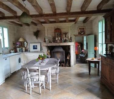 Rigny-Usse House | maison belle au bois dormant