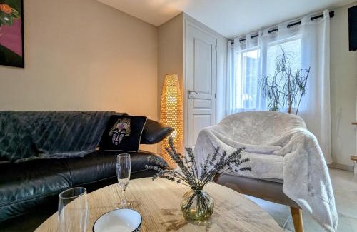 Meunet-Planches House | Maison berrichonne au calme avec jardin et cheminée près de Châteauroux - FR-1-591-717