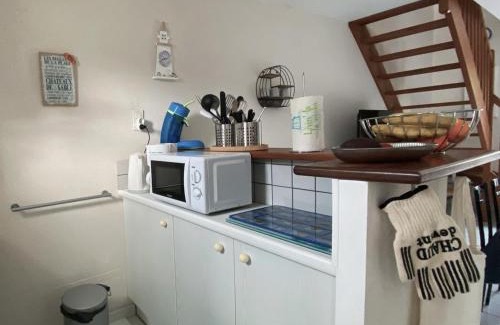 Sarzeau House | Maison calme avec jardin, à 500m de la plage, proche commerces, bien équipée pour 4 personnes - FR-1-639-19