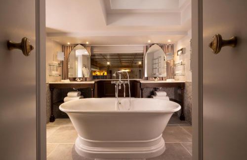 Saint-Germain-des-Pres House | Maison Cardinal Furstemberg