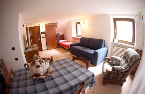 Issogne House | MAISON CASSIUS LO PICHIOT