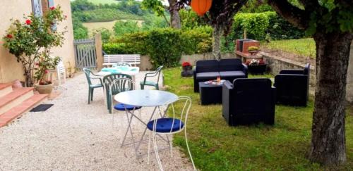 Martisserre House | Maison chaleureuse à Martisserre avec jardin privatif et cheminée