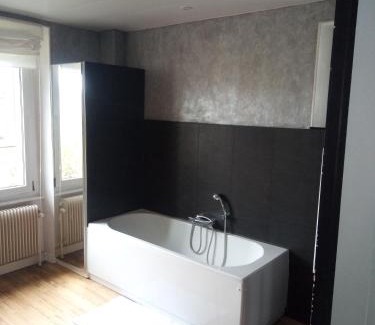 Epinal House | Maison chaleureuse Proche de Gerardmer