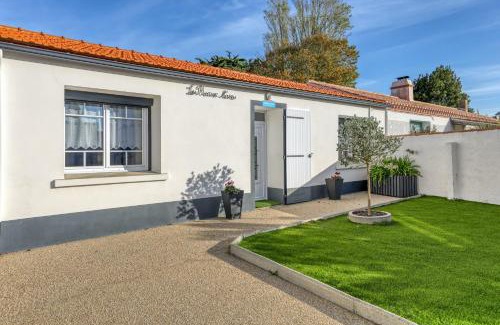 L'Epine House | Maison charmante à L'Épine avec jardin clôturé et terrasse