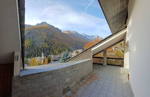 Valtournenche Apartment | Maison Cime Bianche