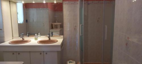 Soulac-sur-Mer House | Maison classée 2*, 6 personnes, animal accepté, mer 300m