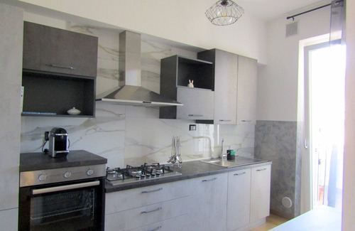 Civitanova Marche Apartment | Maison Cluana: Your Central Seaside Escape.