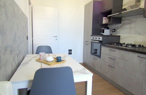 Civitanova Marche Apartment | Maison Cluana: Your Central Seaside Escape.