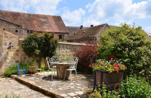 Souvigny House | Maison confortable Souvigny + Jardin