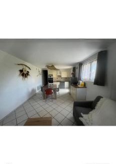 Camiers House | Maison conviviale à Camiers - 60 m² avec jardin paisible