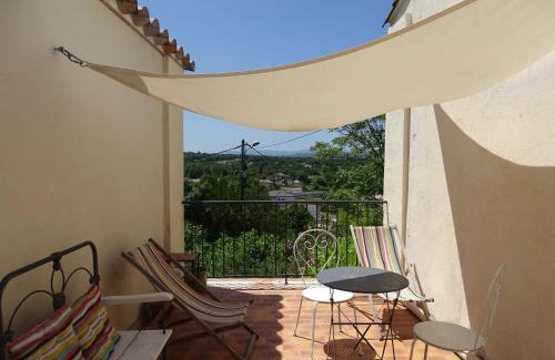 Cardet House | Maison cosy à Cardet avec piscine