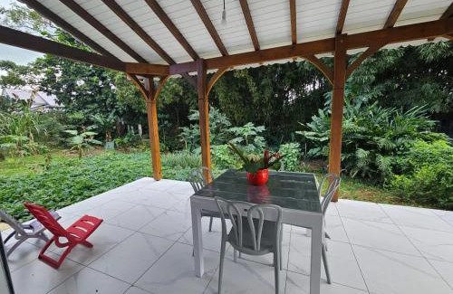 Lamentin House | Maison cosy à Lamentin, 20m², climatisation