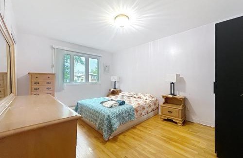 Laval Apartment | Maison cosy - 6p - Proche de Centropolis & Carrefour Laval
