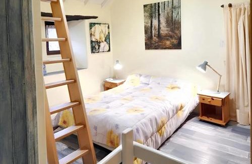 Dompnac House | Maison cosy avec vue sur la montagne à Dompnac, cheminée