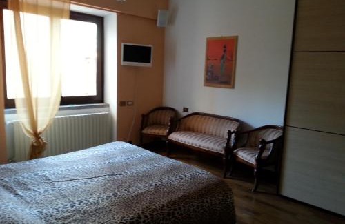 Seregno Apartment | Maison d'Elite