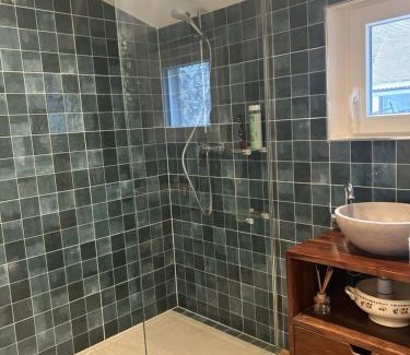 Provins Bed & Breakfast | Maison d'hôtes L'ormerie- Au coeur de la ville médiévale
