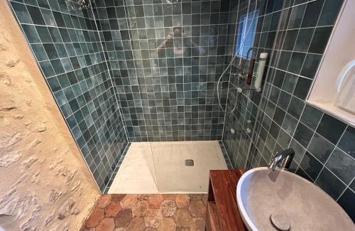 Provins Bed & Breakfast | Maison d'hôtes L'ormerie- Au coeur de la ville médiévale