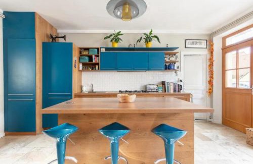 Provins Bed & Breakfast | Maison d'hôtes L'ormerie- Au coeur de la ville médiévale