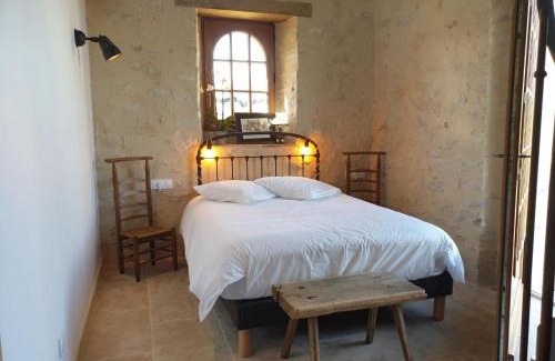 Bazouges-sur-le-Loir Bed & Breakfast | Maison d'hôtes près de La Flèche - Animaux Admis - Petit-déjeuner Inclus - FR-1-410-477