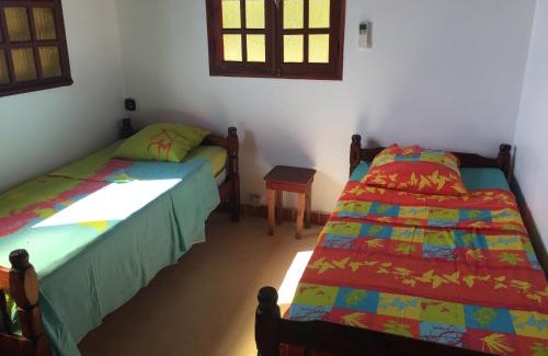 Pointe-Noire House | Maison dans la corniche or