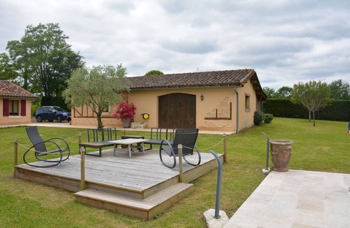 Echourgnac House | Maison de Campagne au Coeur de la Double Avec Piscine