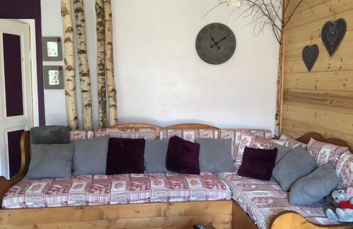 Saint-Pierre House | Maison de campagne dans le village