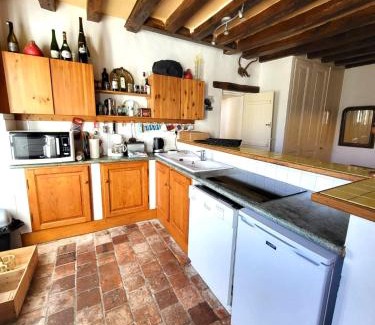 Faverolles House | Maison de campagne-jardin-wifi proche Beauval