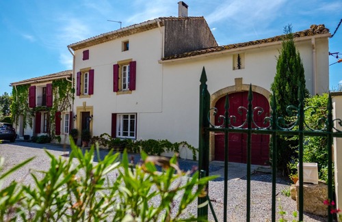 Mirepeisset House | Maison de Caractère Avec Piscine Pour un Séjour au Calme