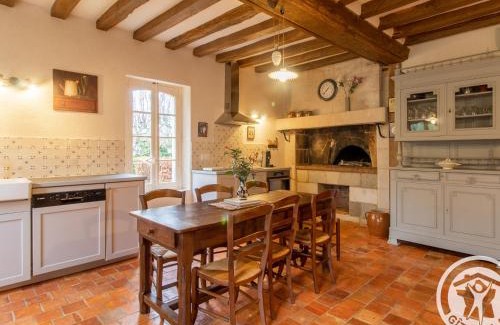 La Menitre House | Maison de Charme avec Piscine Chauffée à 300m de la Loire, Proche Saumur et Sites UNESCO - FR-1-622-70