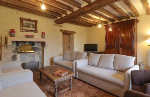 Pays de Mortagne-au-Perche House | Maison de Charme avec Jardin, Animaux Acceptés - FR-1-497-255