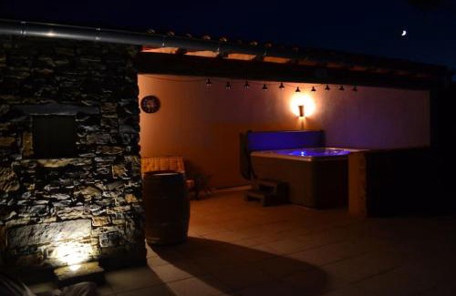 Claret House | Maison de Charme La Capitelle - 4 Etoiles