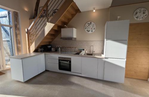 Chaingy House | Maison de charme rénovée au cœur du Val de Loire avec parking et wifi inclus - FR-1-590-526