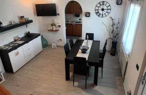 Lezzeno House | Maison de Denise